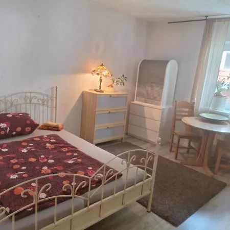 Quarto em Acomodações Particulares Haus Oberotterbach